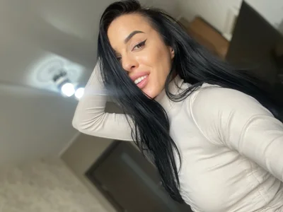 Katyerave live cam video preview