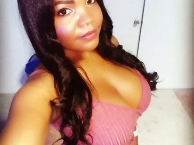 Emmaa_5 webcam livesex profile in latino cams